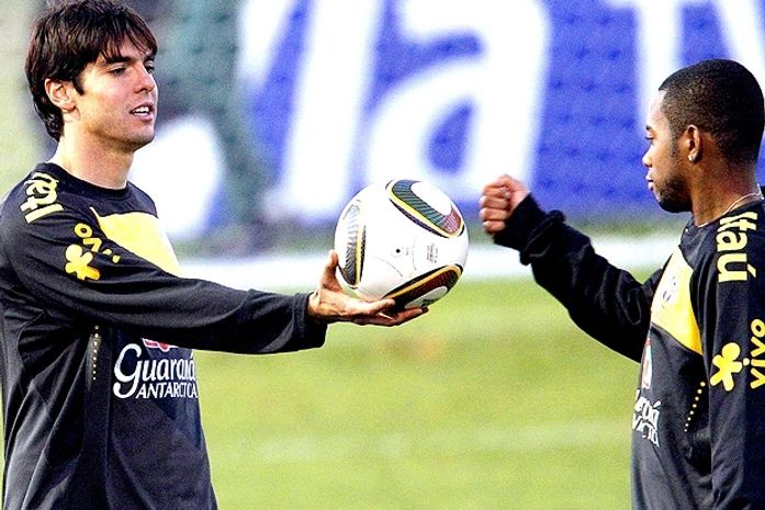 Seleção Brasileira: Imbatíveis sob a batuta de Dunga, Kaká e Robinho lutam pelo hexa