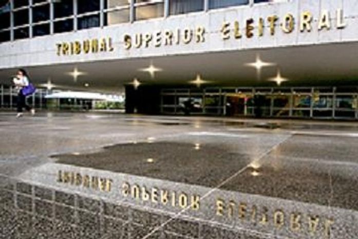 TSE decide por 6x1 que Ficha Limpa vai valer para as eleições deste ano
