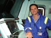 Joni Menoni sofre por não conseguir assistir jogos da seleção brasileira