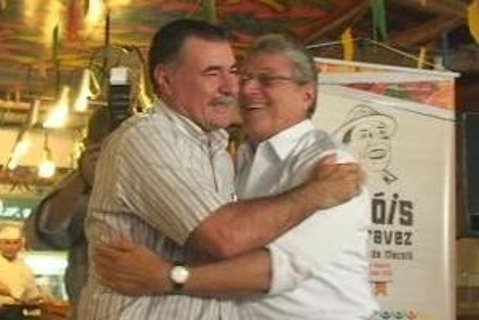 "Relação de amor é construída aos poucos" diz Almeida sobre Téo Vilela