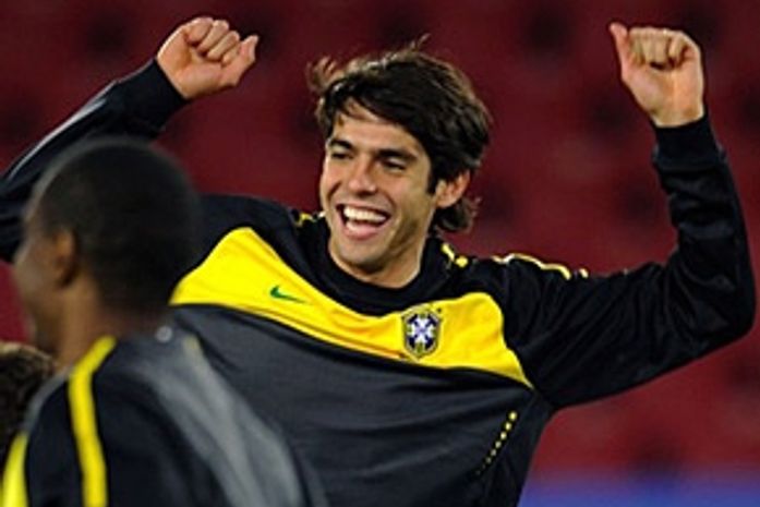 Kaká une maturidade e estratégia em estreia na Copa, diz Numerologia