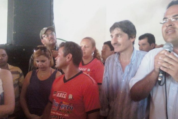 Quem vai pagar o boi? O dono que receber viu!