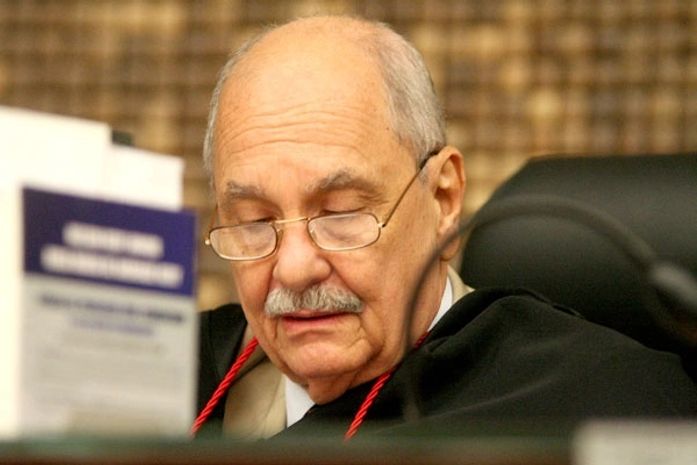 Acusado de fornecer armas para quadrilha tem Habeas Corpus negado