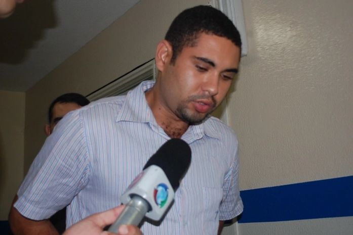 Glimberg disse que é dono de uma borracharia