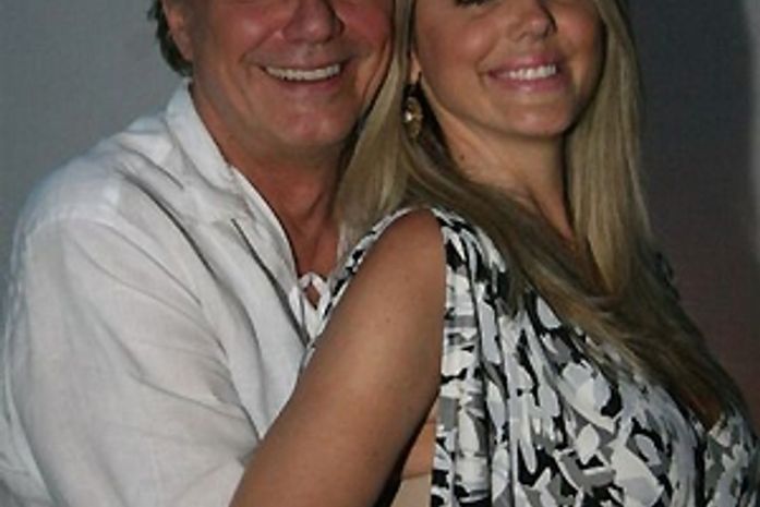 Fábio Júnior acaba casamento de quase 3 anos e já está em flat