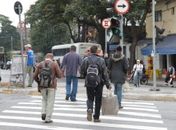 Tempo seco faz Defesa Civil decretar estado de atenção em SP