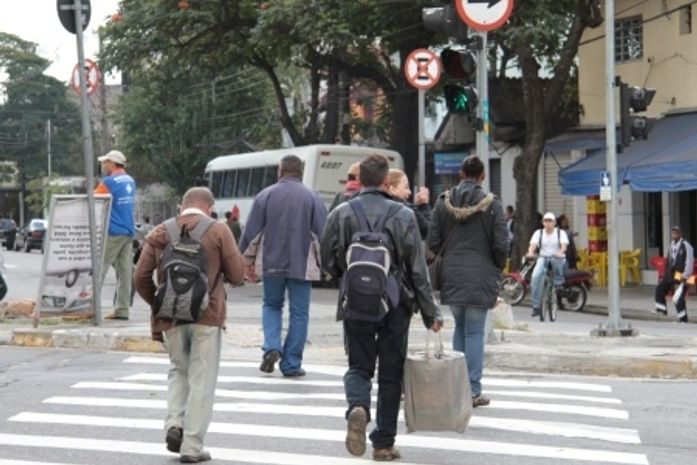 Tempo seco faz Defesa Civil decretar estado de atenção em SP