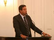Arthur Lira é absolvido por 6x0 no TRE e continua como deputado