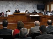 Ficha limpa vale para condenados antes da publicação da lei, diz TSE
