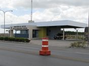 Caminhoneiro embriagado tenta subornar agentes da PRF