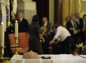 Corpo de Saramago será cremado no domingo e destino das cinzas ainda é incerto