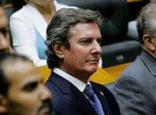 Collor diz que falta comando e governo fala que não vai responder "demagogia"