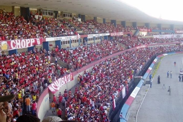 Em uma partida marcada por polêmicas, CRB perde por 1 a 0, no Rei Pelé