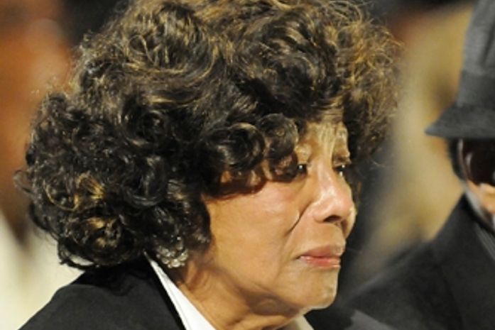 Empresário diz que mãe de Michael Jackson tem problemas financeiros