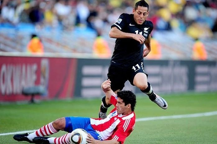 Paraguai empata sem gols com Nova Zelândia e confirma 1º lugar
