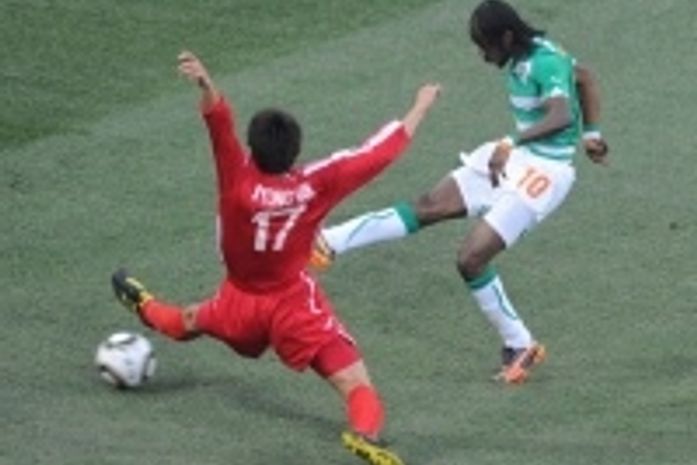 Costa do Marfim cumpre tabela contra a Coreia e vence no adeus à Copa