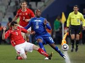 Ineficaz no ataque, Suíça empata com Honduras e é eliminada