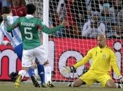 Com 'ajudonas', Argentina dá espetáculo e busca revanche contra Alemanha