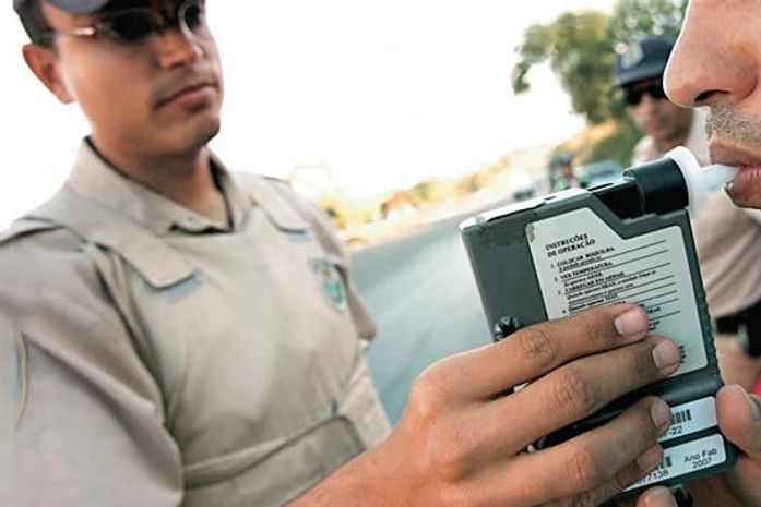 Homem foi submetido a teste do bafômetro