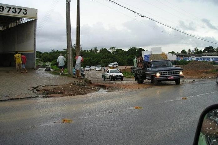 Desastre com enchentes provoca mudanças no tráfego de rodovias que cortam Arapiraca‏