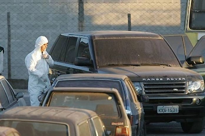 Polícia confirma que vestígios encontrados em carro de Bruno eram sangue