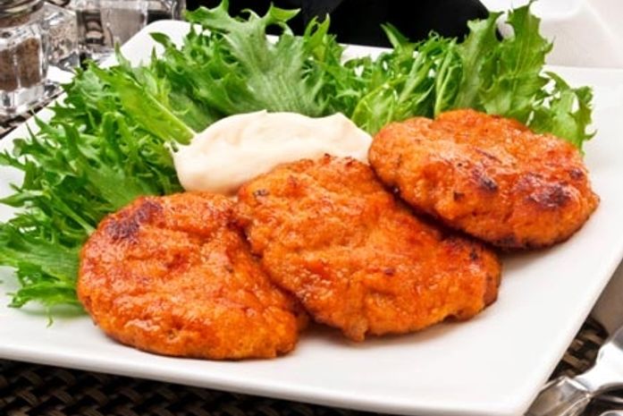 Almoço leve, com poucas calorias, mas delicioso. Quem não gosta?