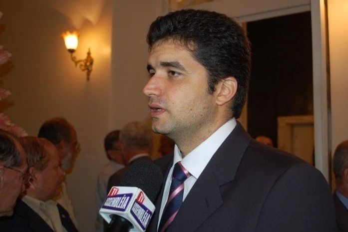 "Sou candidato a deputado federal", confirma Rui Palmeira