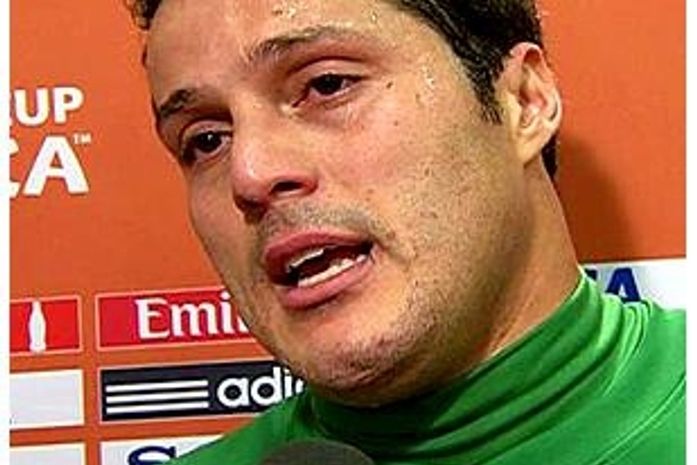 Julio Cesar vai às lágrimas e desabafa : 'É um resultado que ninguém esperava'