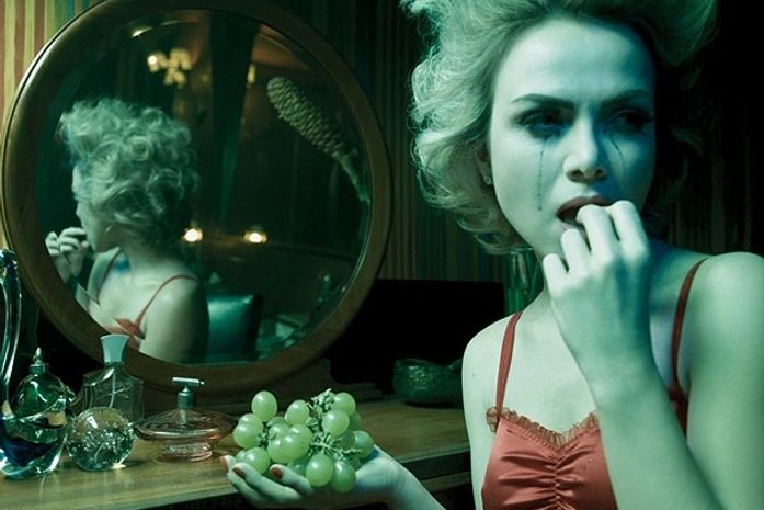 Apresentadora Eliana surge sexy em livro de fotógrafo inglês