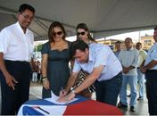 Cristiano Matheus assina ordem de serviço para a orla lagunar de Marechal Deodoro