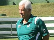 Leão critica Ricardo Teixeira e sugere até intervenção do governo na CBF