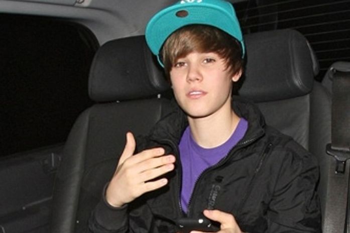 Psicóloga avalia que Justin Bieber provoca obsessão nas mulheres