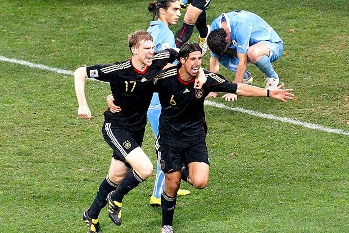 Em jogo de duas viradas, Alemanha bate Uruguai e fica em terceiro lugar