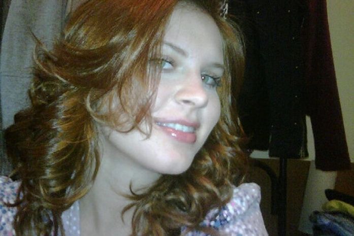 Carolinie Figueiredo faz ensaio em estilo camponesa para revista