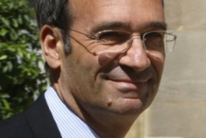 Relatório: Ministro francês não privilegiou herdeira da L'Oréal