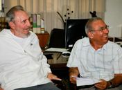 Fidel Castro reaparece em público em Havana