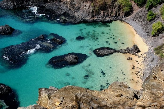 Fugindo para Fernando de Noronha