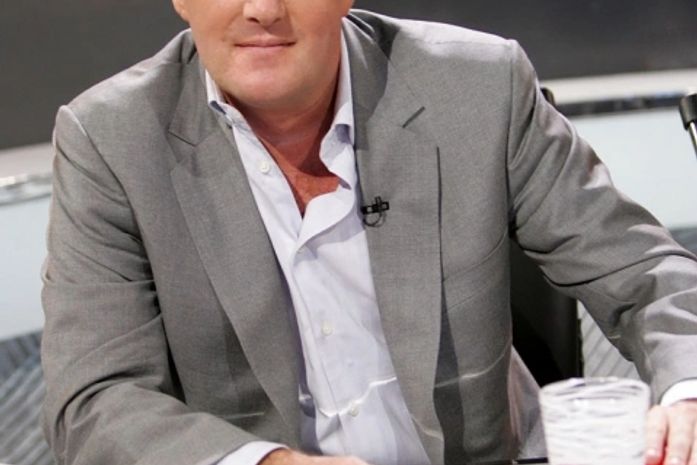 Piers Morgan estreia programa de TV após rumor de substituição de Larry King