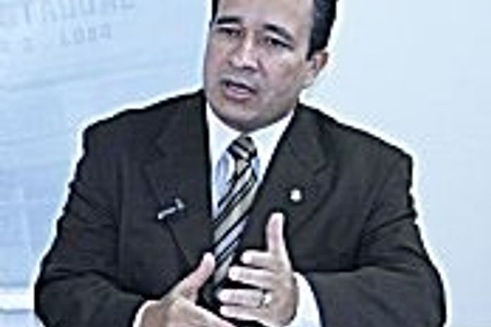 Promotor Max Martins