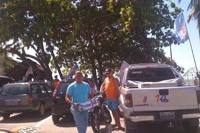 Começou: Orla de Maceió é invadida por correligionários de Lessa e Collor