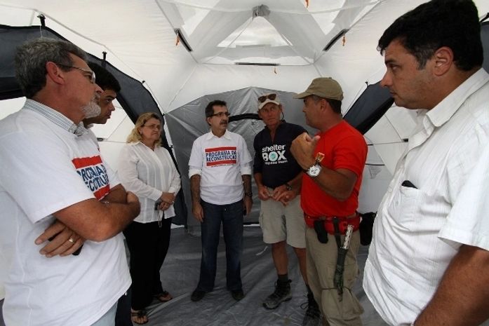 ONG inglesa doa mais 400 barracas para Alagoas