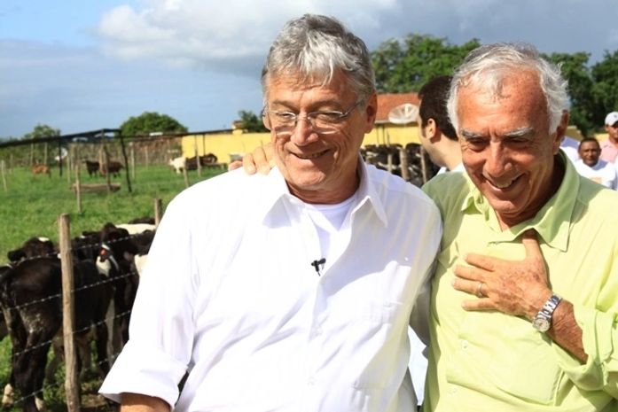 Teotonio: Força do campo impulsiona produção leiteira