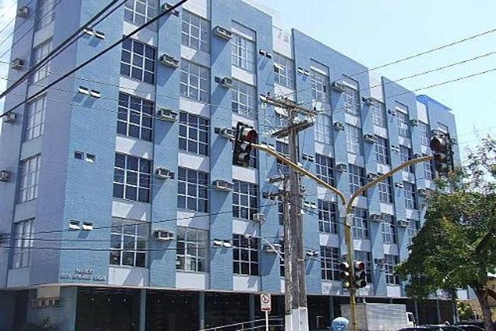 Juiz nega liminar da coligação de Lessa, contra música de Fernando Collor
