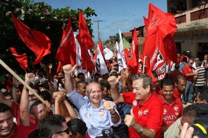 Lessa diz que Teotonio e Collor são iguais e governam para a elite