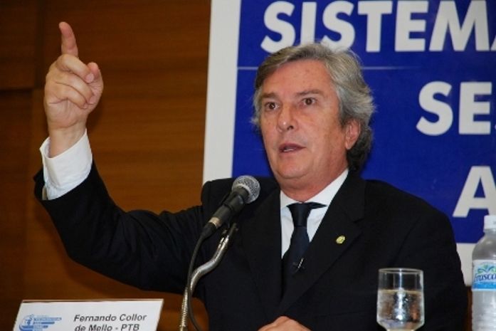 "Lei é para ser acatada e não discutida", diz Collor sobre Ficha Limpa