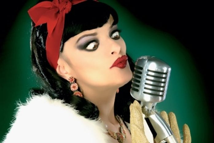 Roqueira alemã Nina Hagen lança disco com canções gospel