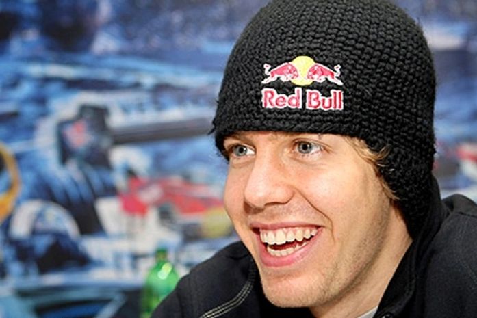 Vettel renova com a RBR e acaba com rumores sobre possível ida para a Ferrari