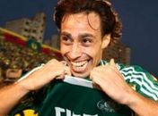 Palmeiras acaba com a novela e confirma a contratação de Valdivia