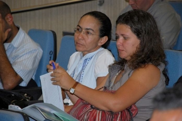 Vídeo:Heloísa Helena admite que presidência pode eleger candidatos