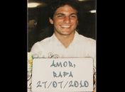 Homenagens e muita emoção na missa de sétimo dia de Rafael Mascarenhas